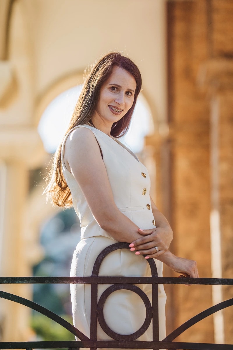Йоанна Николова